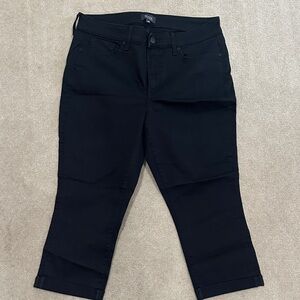 NYDJ black 12P Capri jeans